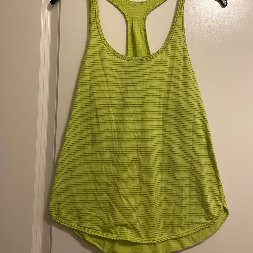 Lululemon lime green tank, Size S